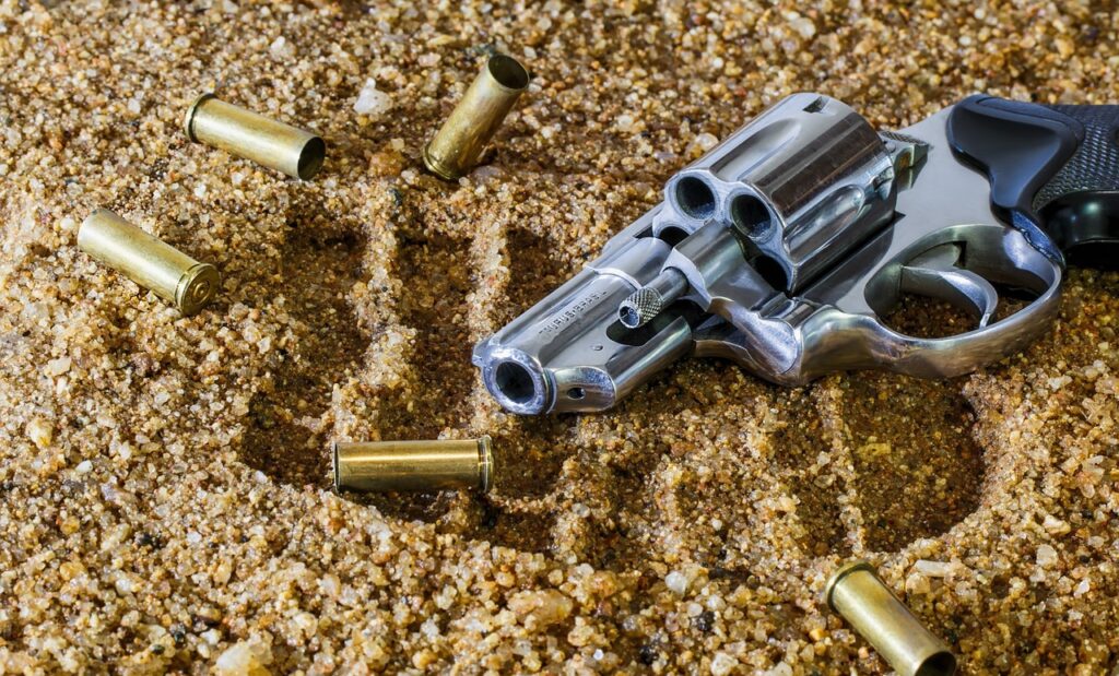 firearm, revolver, bullet-409252.jpg